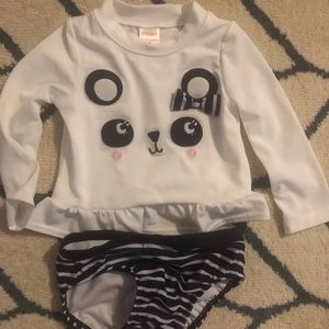 Gymboree 12-18 months swim set